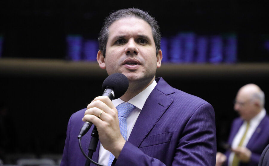 Líder do Republicanos e indicado para a sucessão de Arthur Lira, Hugo Motta é eleito presidente da Câmara com XXX votos. Foto: Mário Agra/Câmara dos Deputados