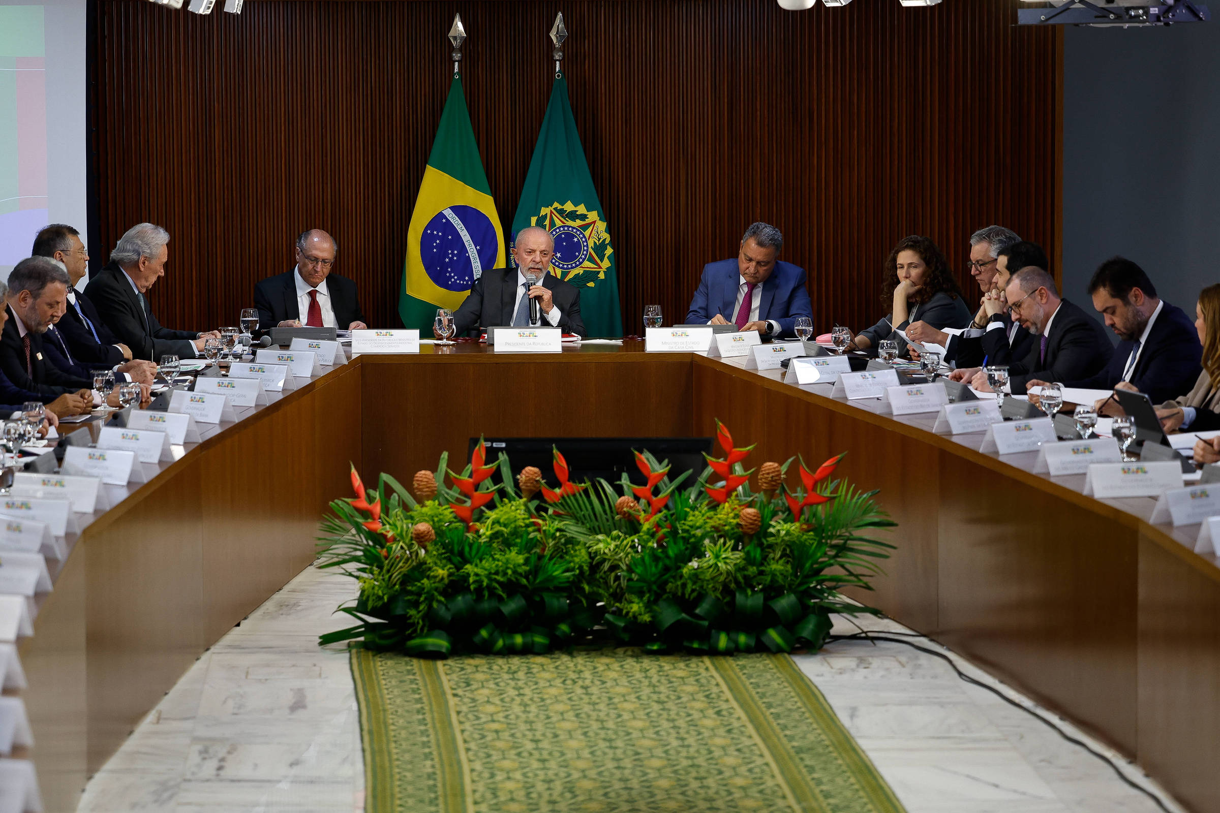 A relativa força dos governadores - 04/03/2025 - Dora Kramer