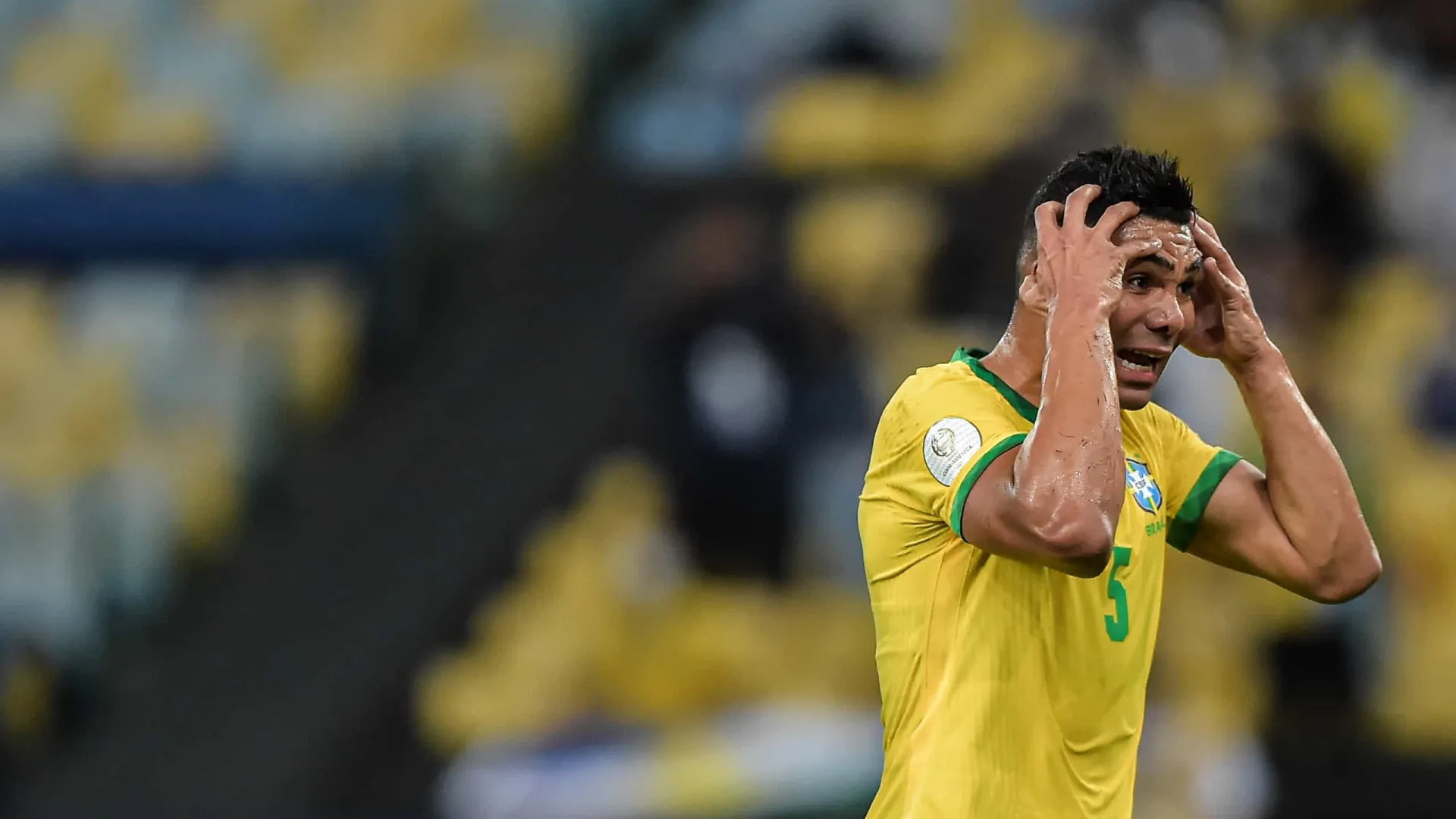 Casemiro esquece 'promessa vazia' de Dorival e põe Ancelotti em pedestal