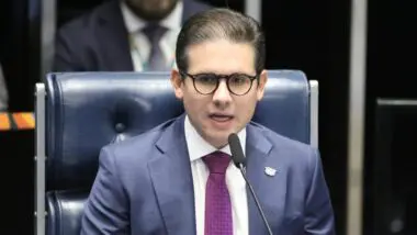 Congresso e Haddad discutem alternativas ao IOF em reunião prolongada