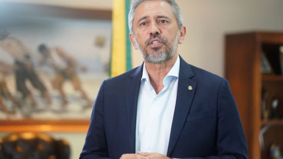 Tarifaço de Trump: governador petista decreta emergência