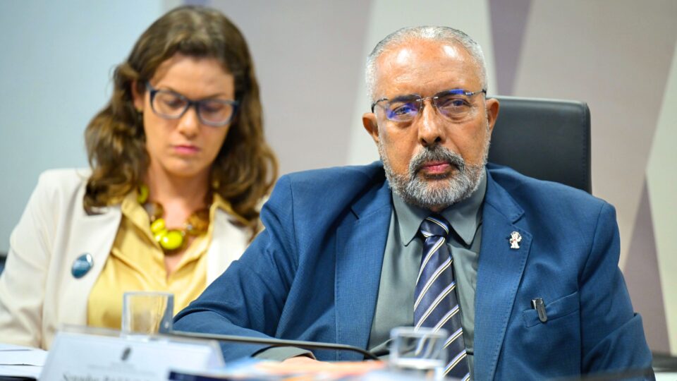 Fim de jornada de trabalho 6x1 pode gerar desemprego