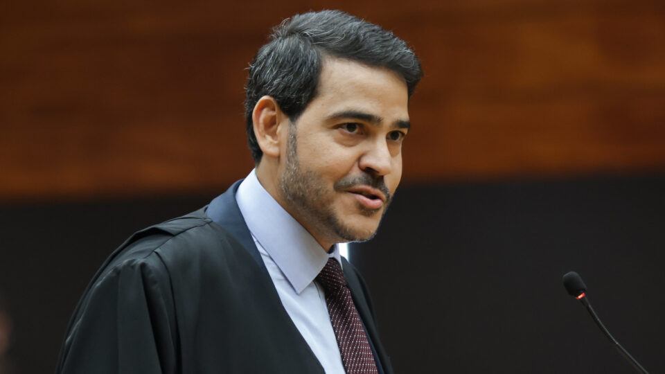 Governo defende piso salarial para motoristas de apps no STF