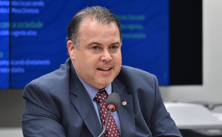 Apresentação do Programa Câmara pelo Brasil. Dep. Júlio César Ribeiro (REPUBLICANOS - DF)