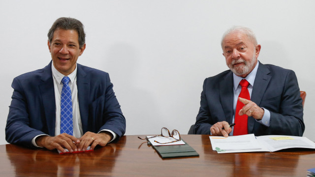 Mercado reduz previsão da inflação para 4,46%, abaixo do teto da meta