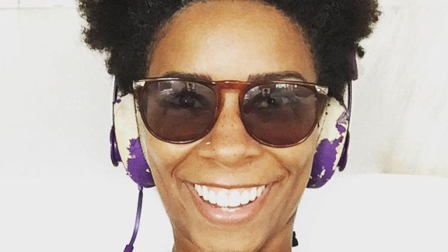 Rita Batista lança seu segundo livro de mantras e diz que é possível 'criar a própria realidade'