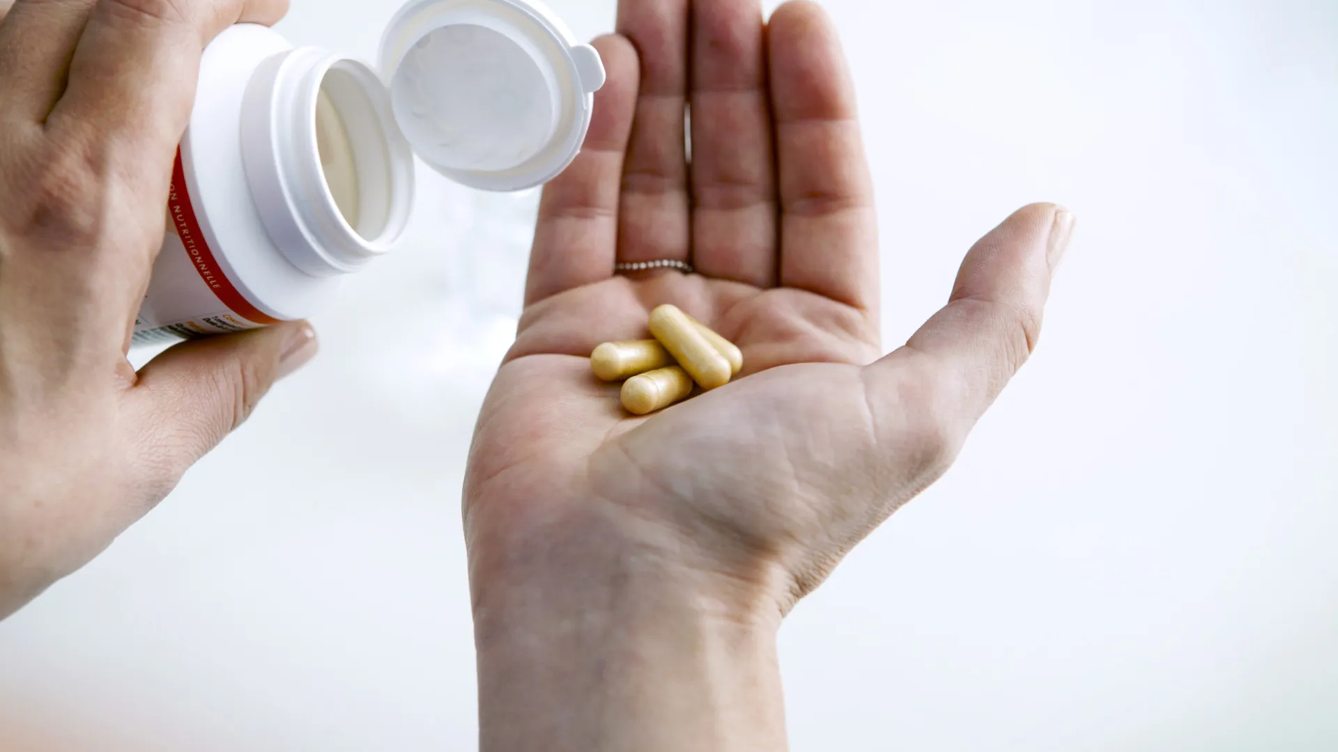 "Ouro da juventude": vitamina retarda o envelhecimento e melhora a pele