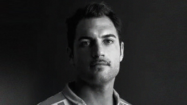 Ex-zagueiro italiano morre aos 39 anos; jornal fala em 'doença incurável'