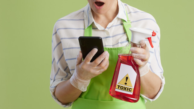 Produtos de limpeza que nunca devem ser misturados em casa