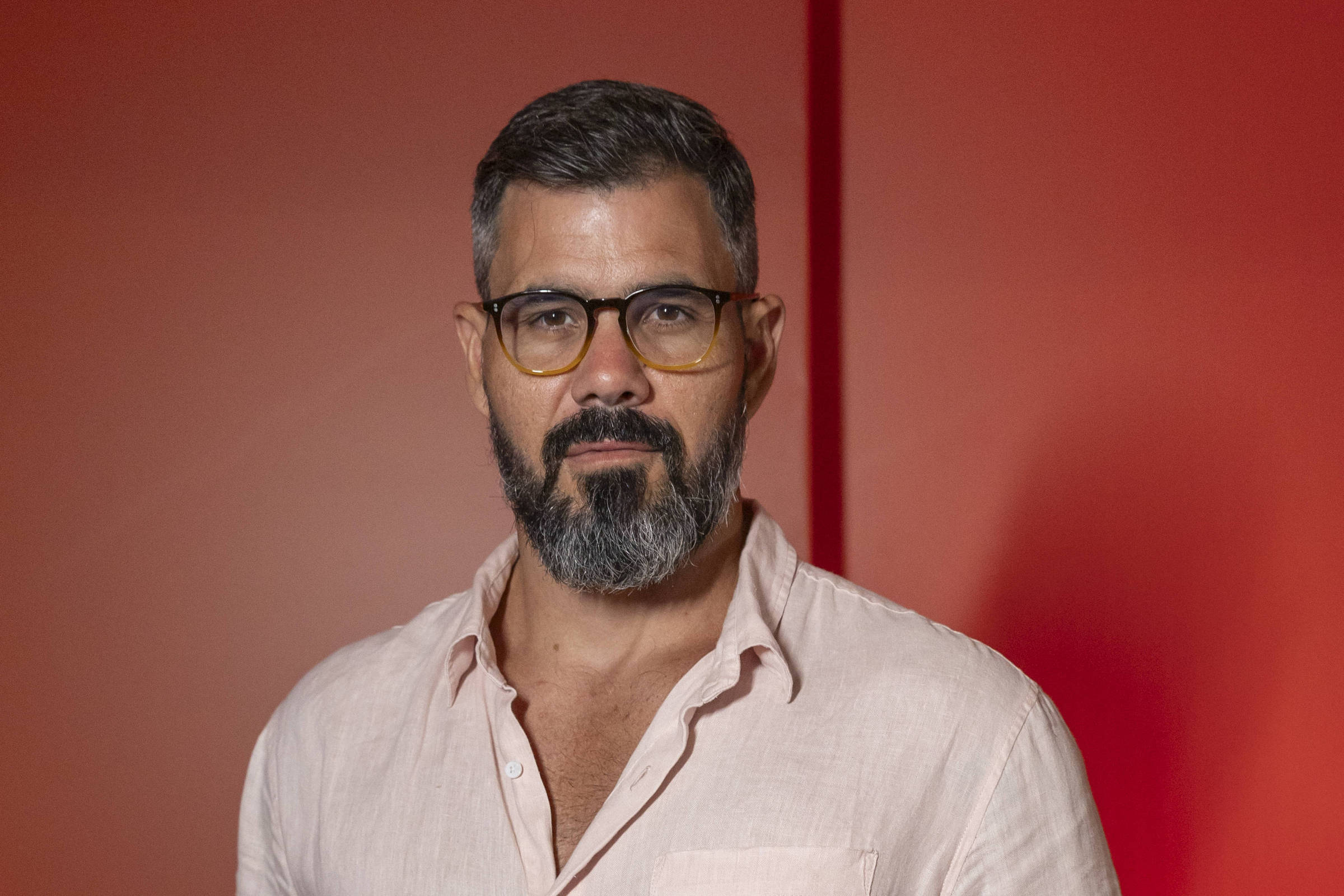 Cazarré quer ensinar homem a ser farol, mas está perdido - 15/05/2026 - Mariliz Pereira Jorge
