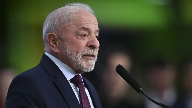 Lula visitará navio da Petrobras no Amapá para exaltar indícios de petróleo e em gesto a Alcolumbre