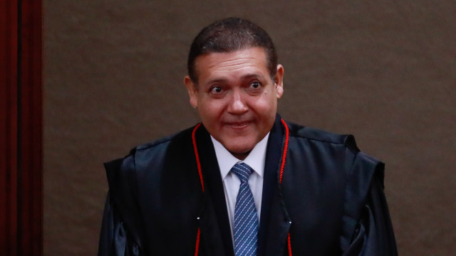 Kassio atende Flávio e suspende propaganda do PT que cita caso Master