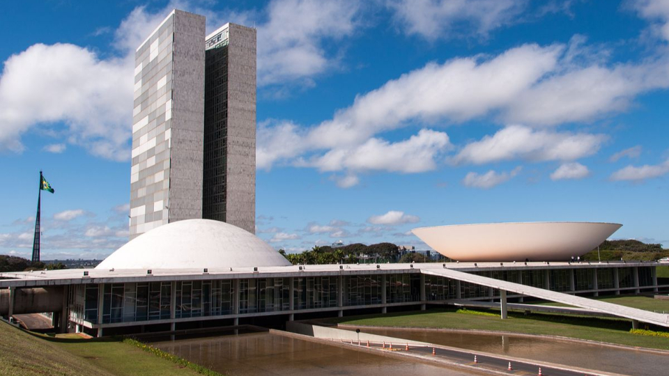 PEC da Transição no Congresso e o desafio de Flávio Bolsonaro